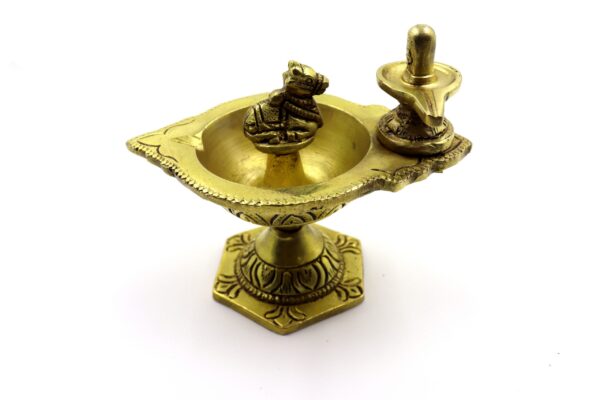 Sivalingam Nandhi Agal deep