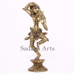 Lady with mirror-Sr26
