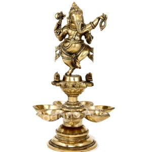 Five Face big Deepam At the Top Vinayagar-Sr106