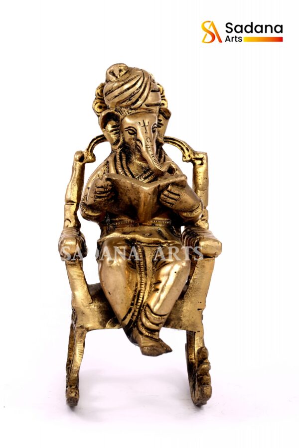 Chair Ganesh